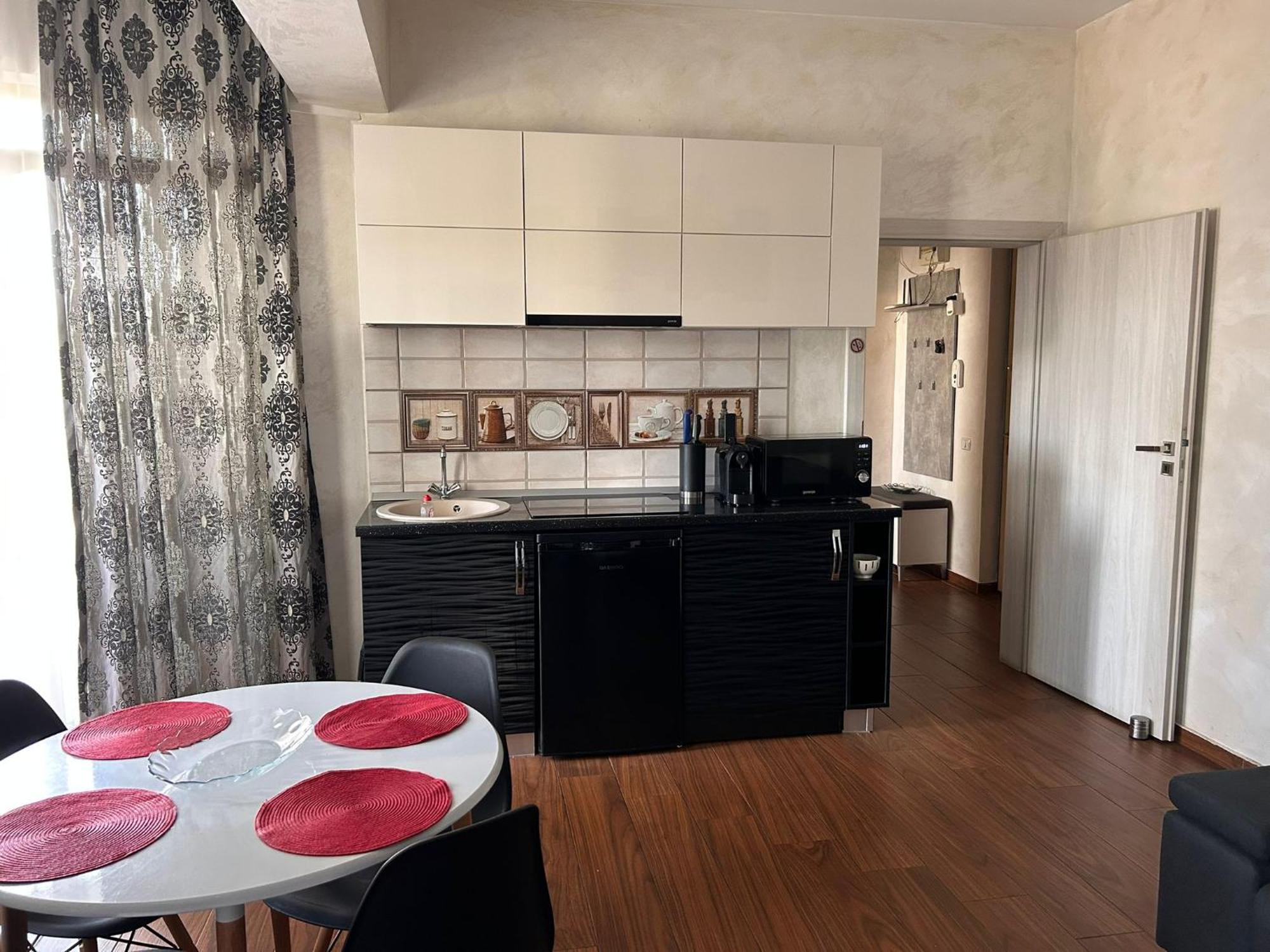 Twin Residence Five Mamaia Exterior photo